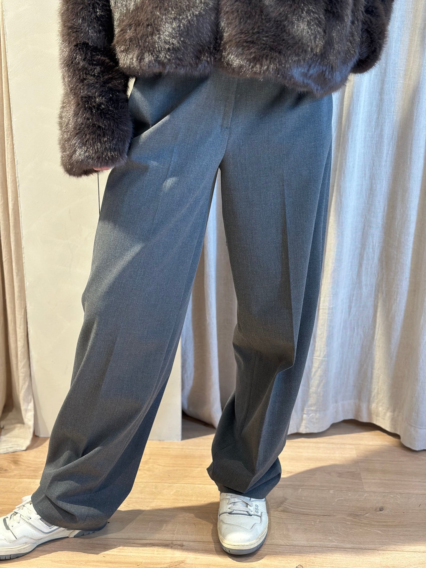 tapered trousers - grey