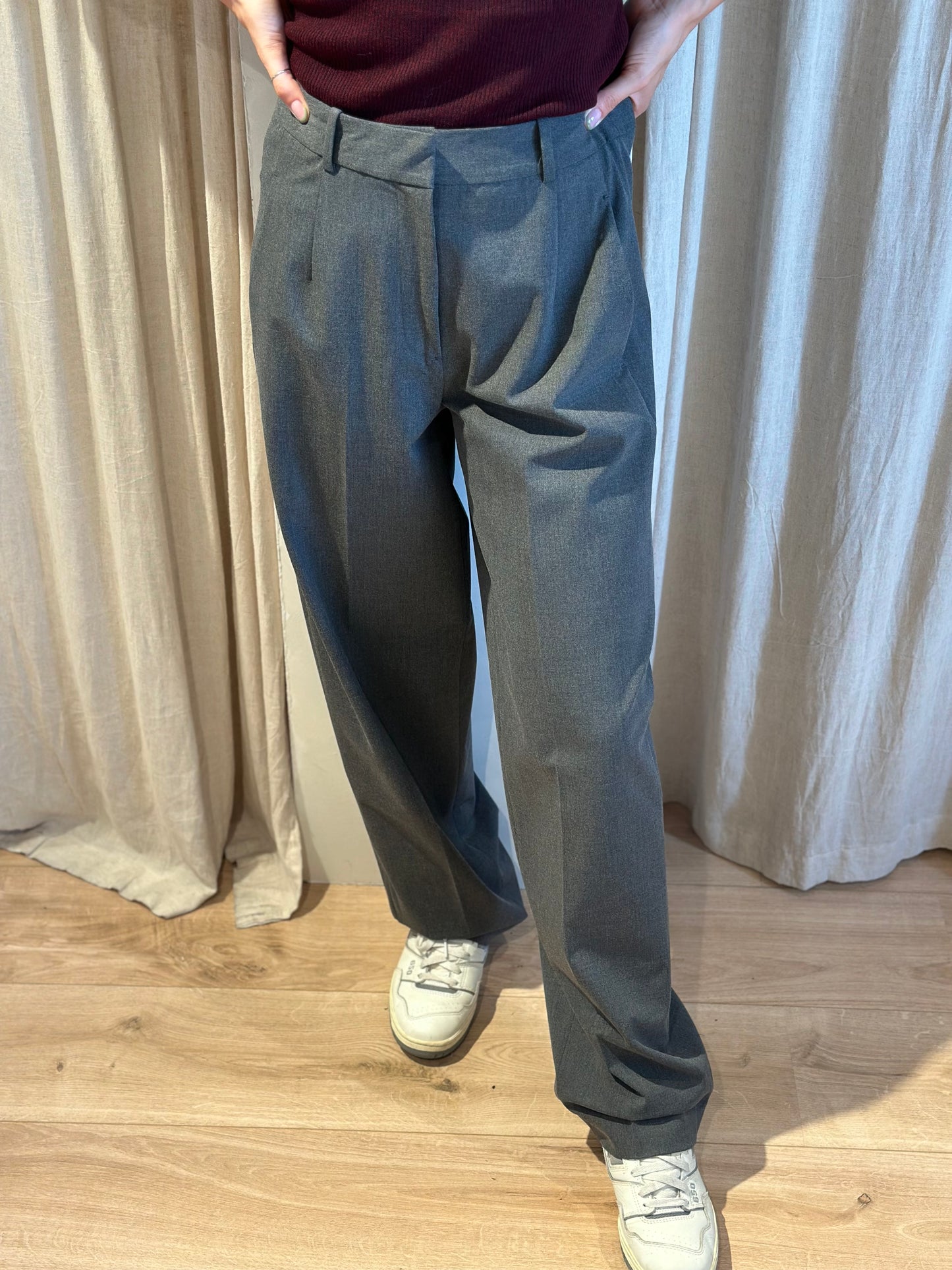 tapered trousers - grey