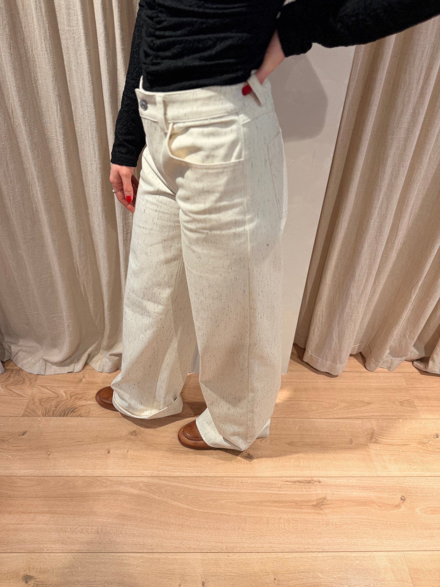 Pant Jaelani-M Sorella