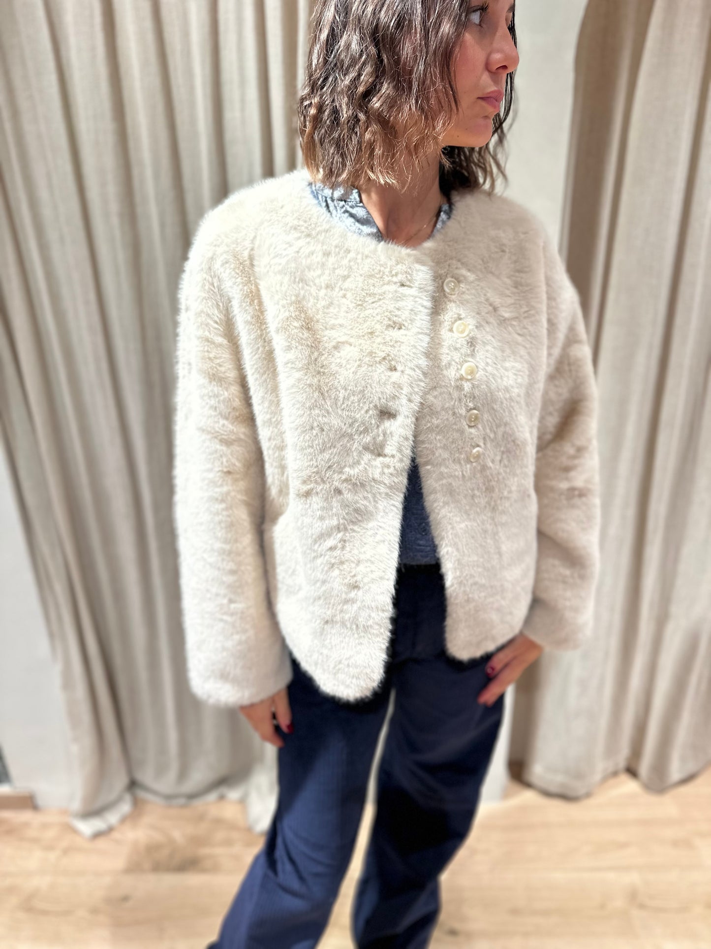 Veste Sissi avec écharpe
