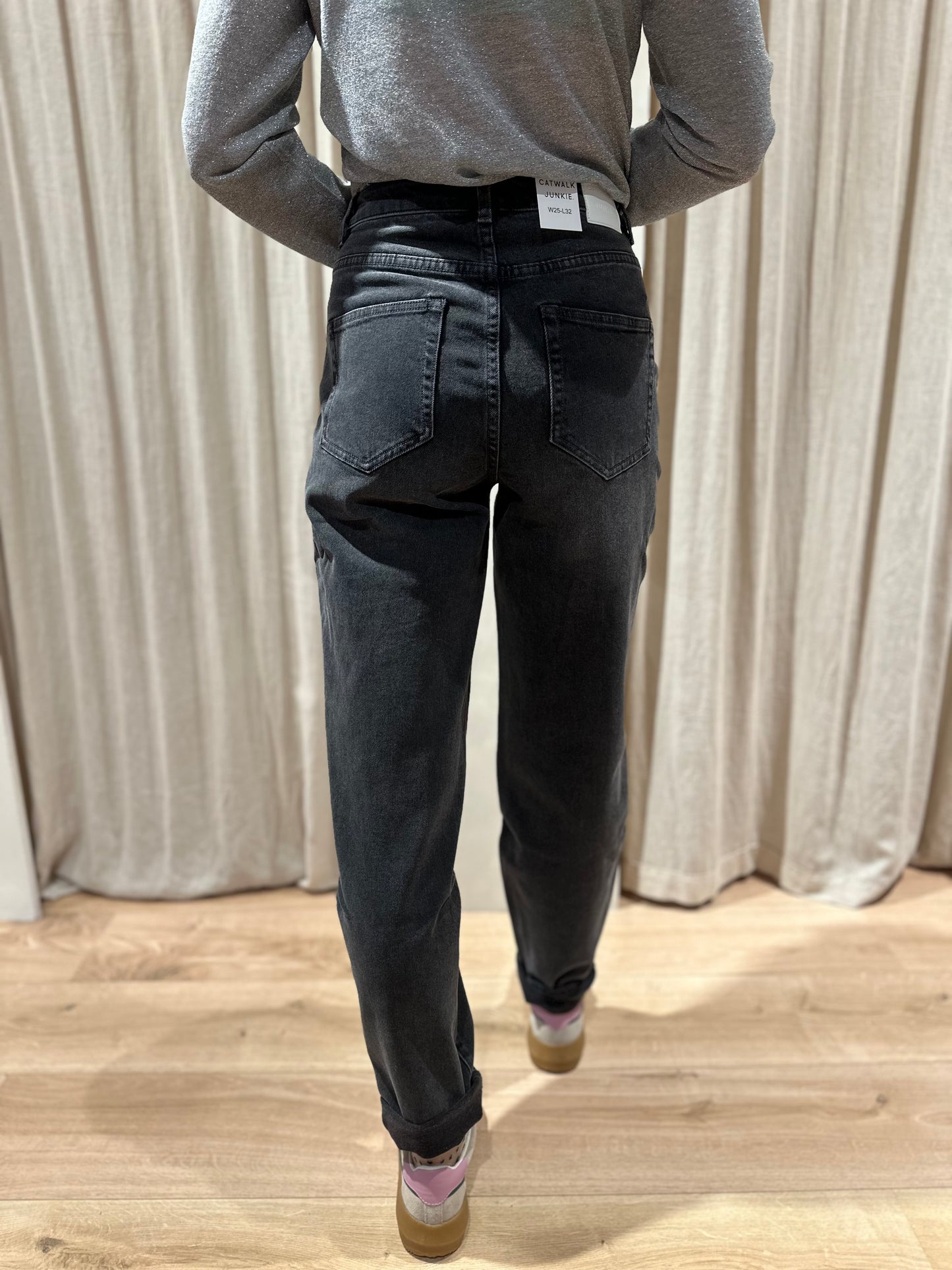 Barrel fit jeans - washed black