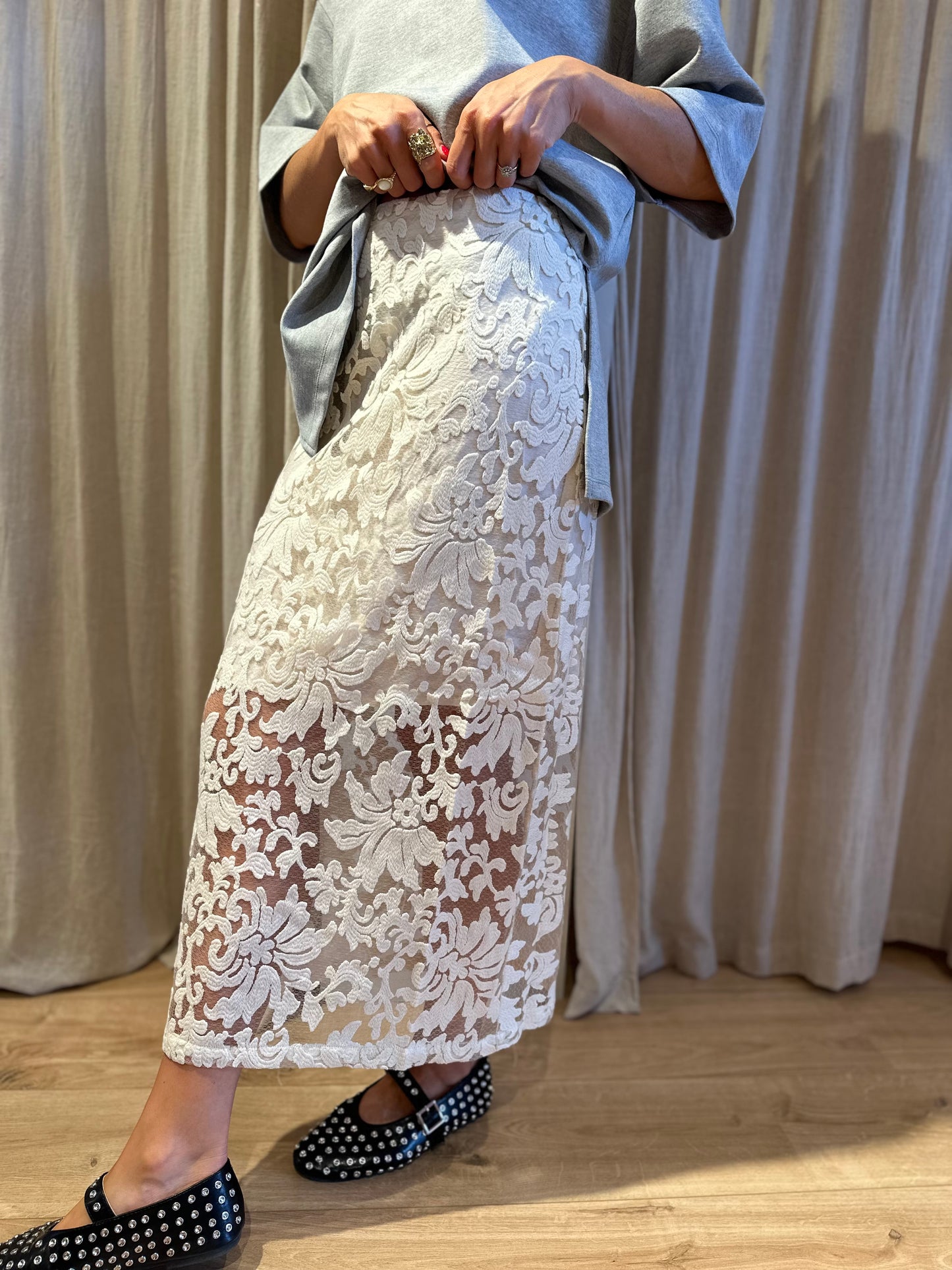 Essie natalija - skirt