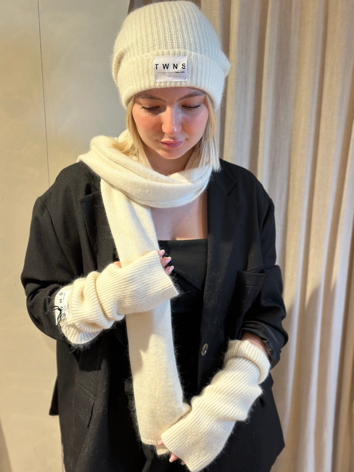 Mittens loveland - offwhite