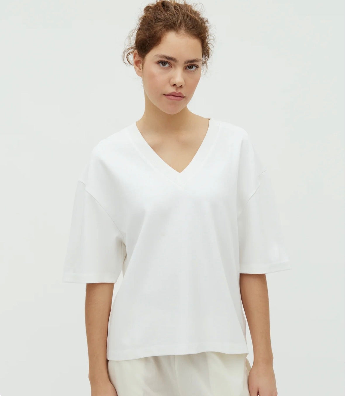 T-shirt Emrys V-M Betsy White