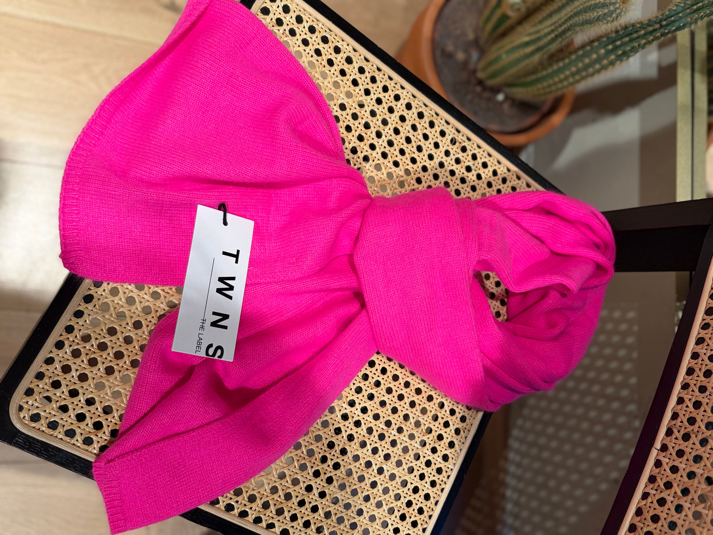 Scarf Vail - Neon pink