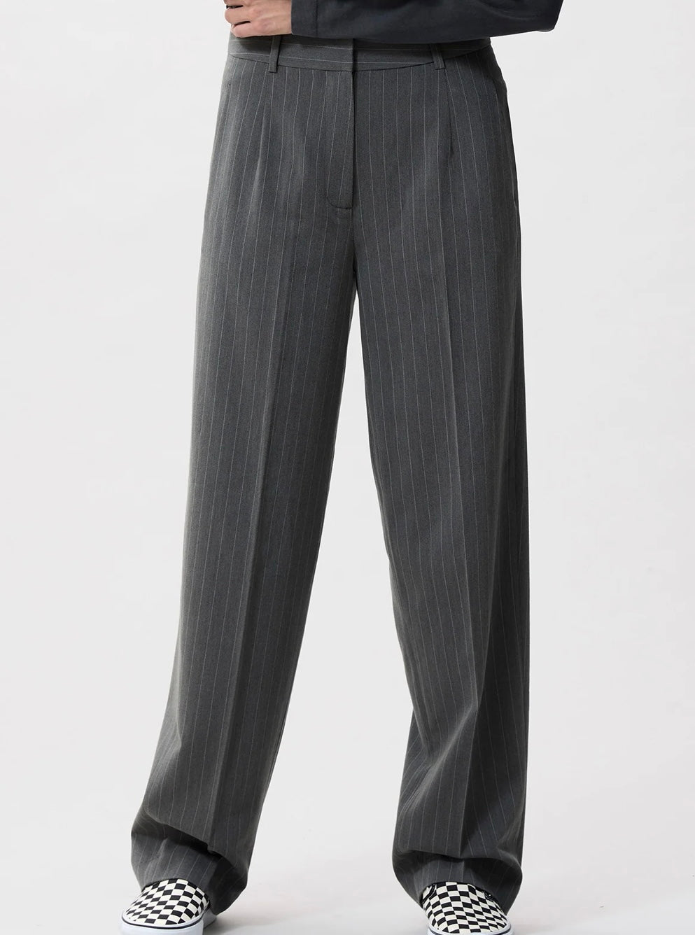 Tapered trousers pinstripe - dark grey
