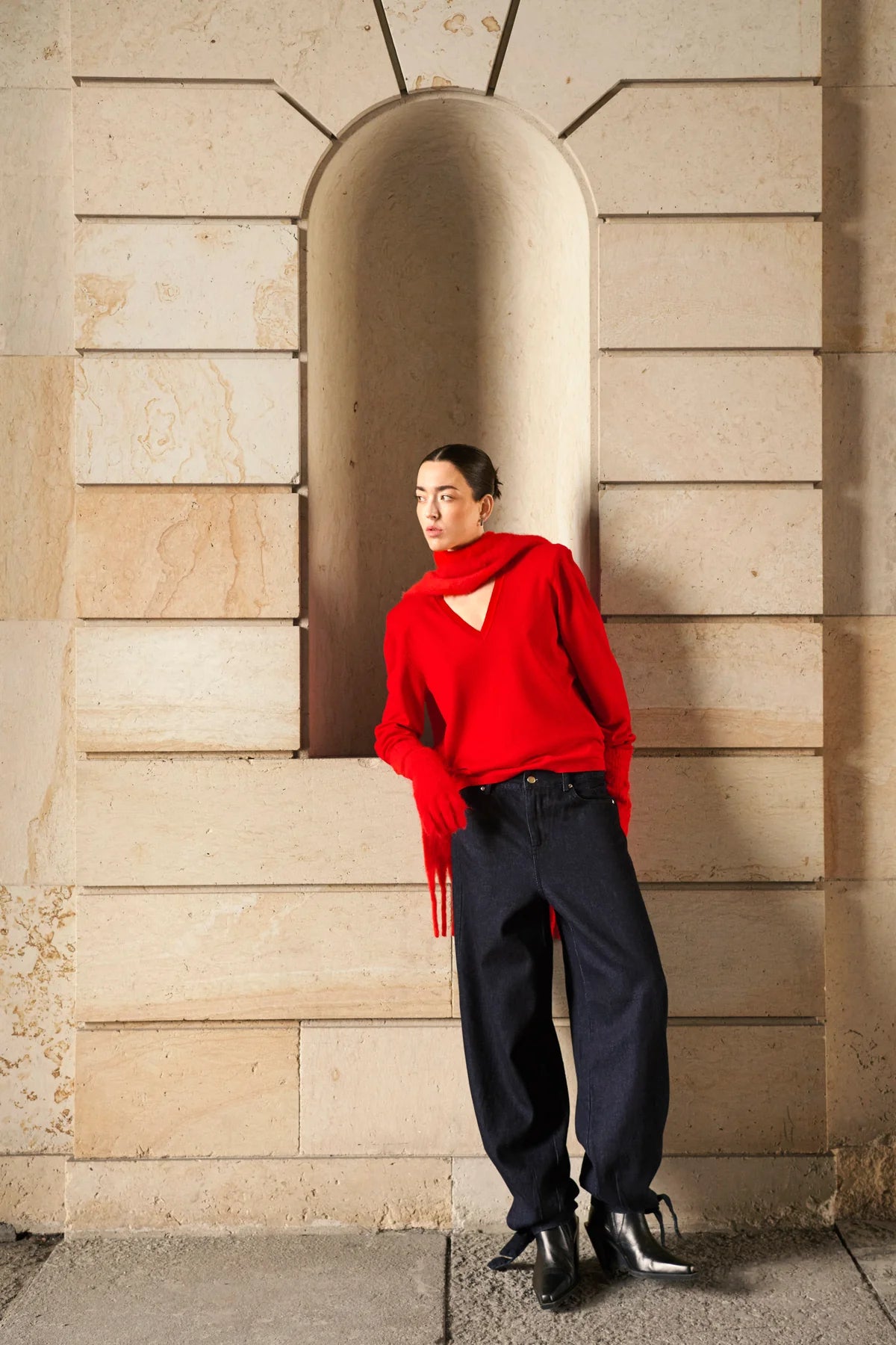 Ruthie Bravani Knit red aura