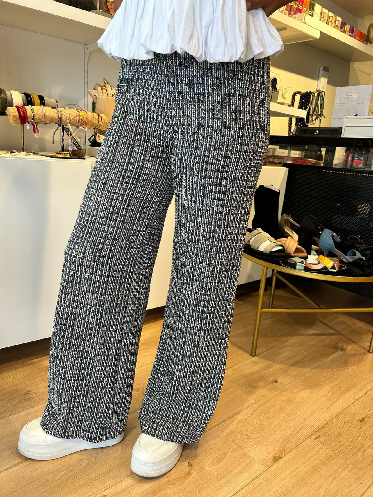 Pantalon Cola