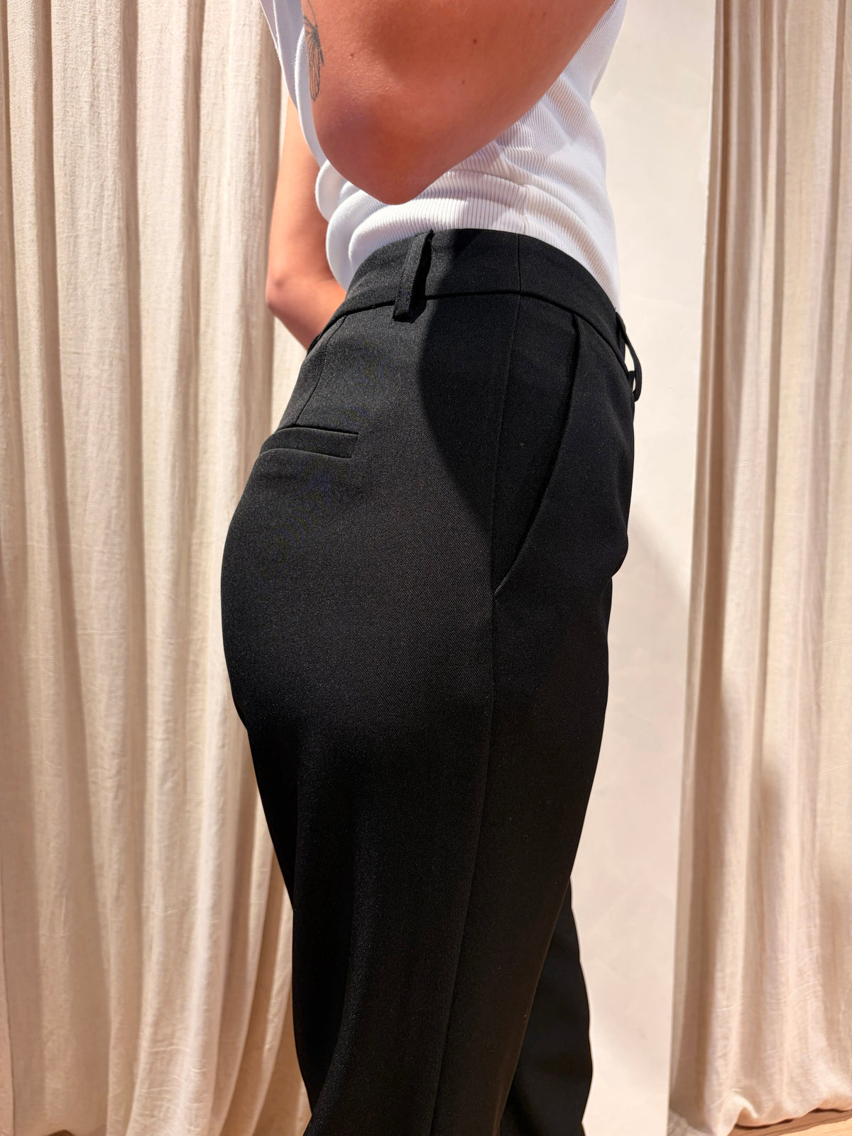 Leocardia-M - PANT