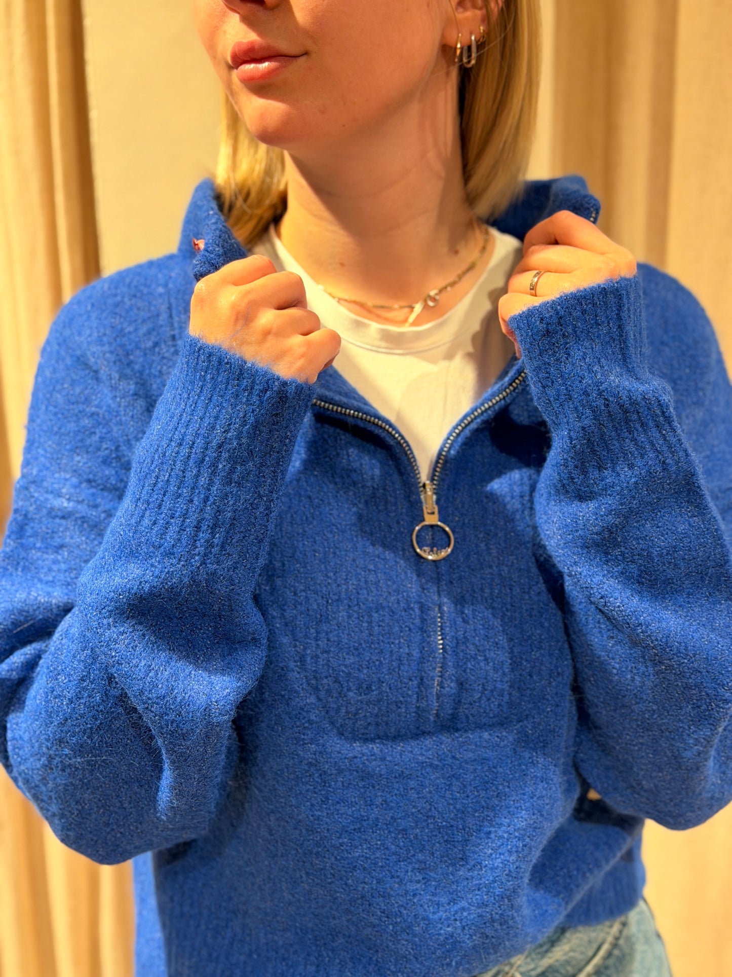 Pull Bronagh-Bleu électrique