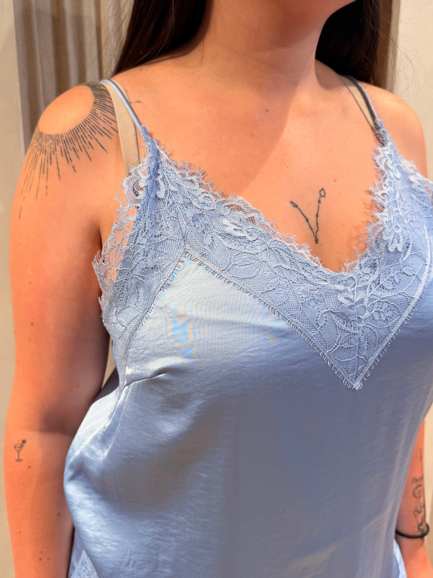 Calanthi-M quill top