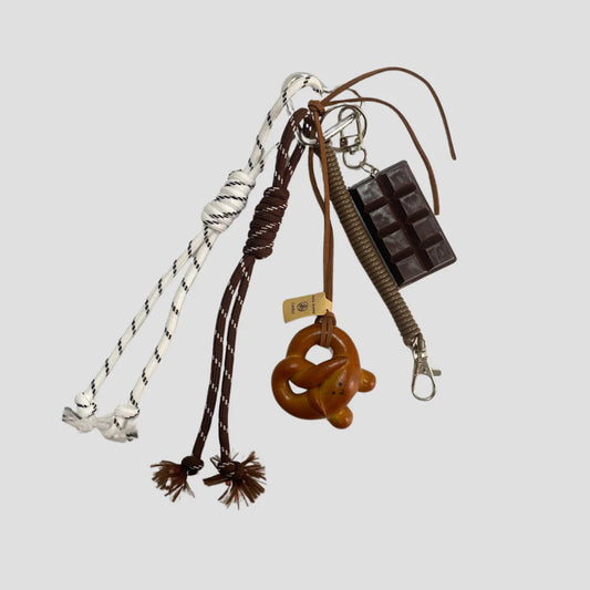 Porte clef bag charm bretzel