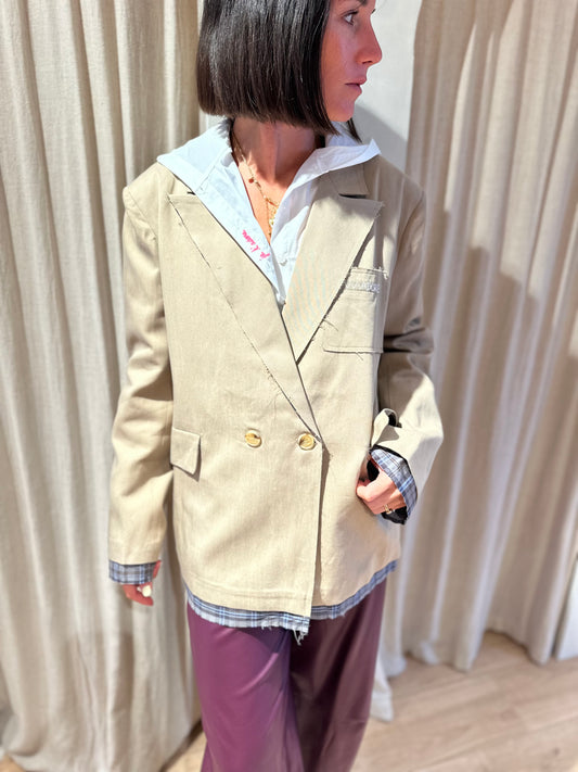 Lena veste