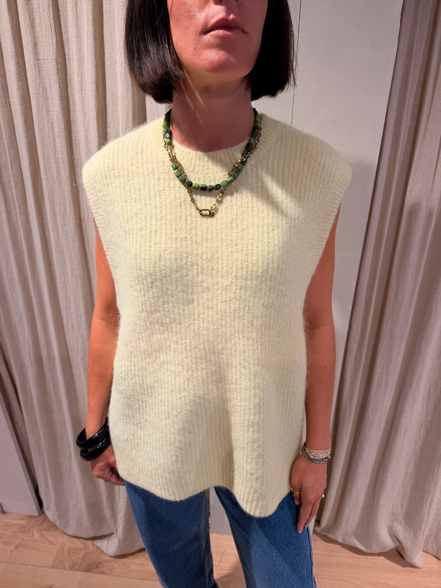 Knit Vest Thanya