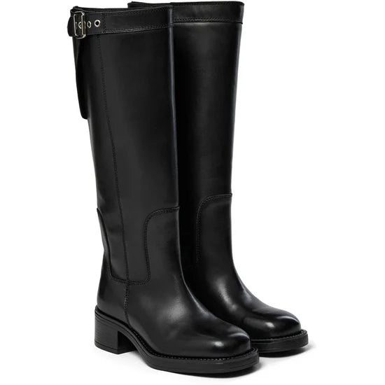 Paanine-bottes