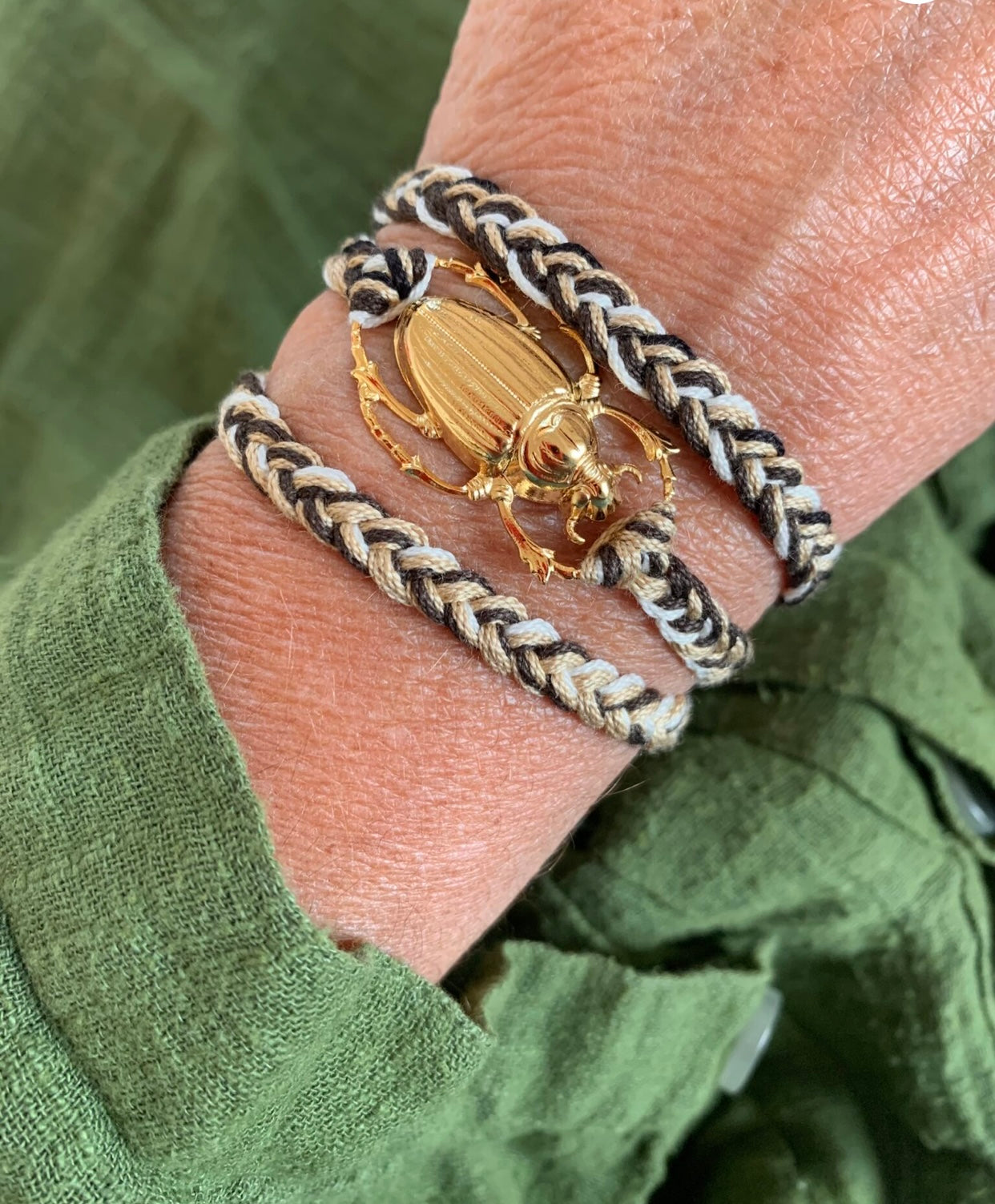Bracelet scarab links