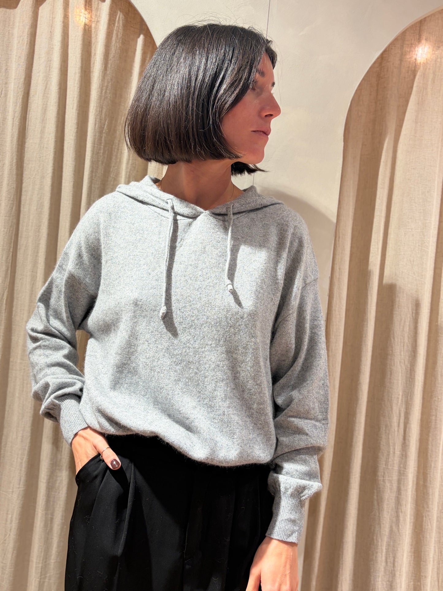 Hoody Pueblo - pearl grey