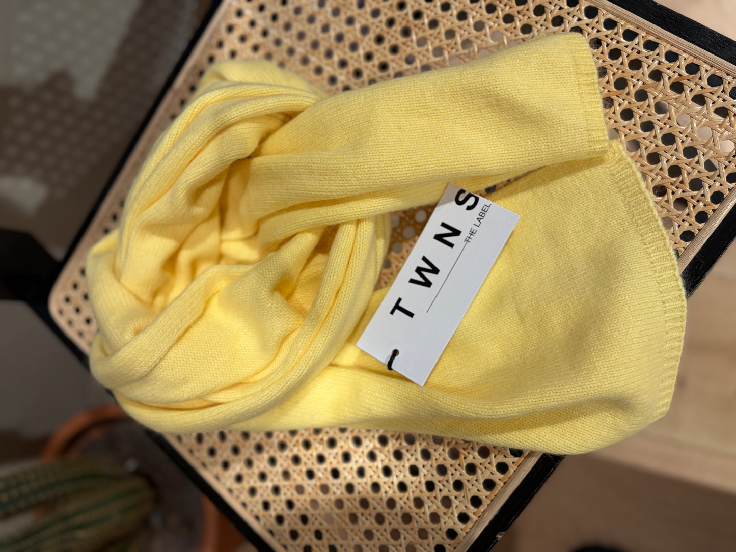 Scarf Vail - Butter yellow