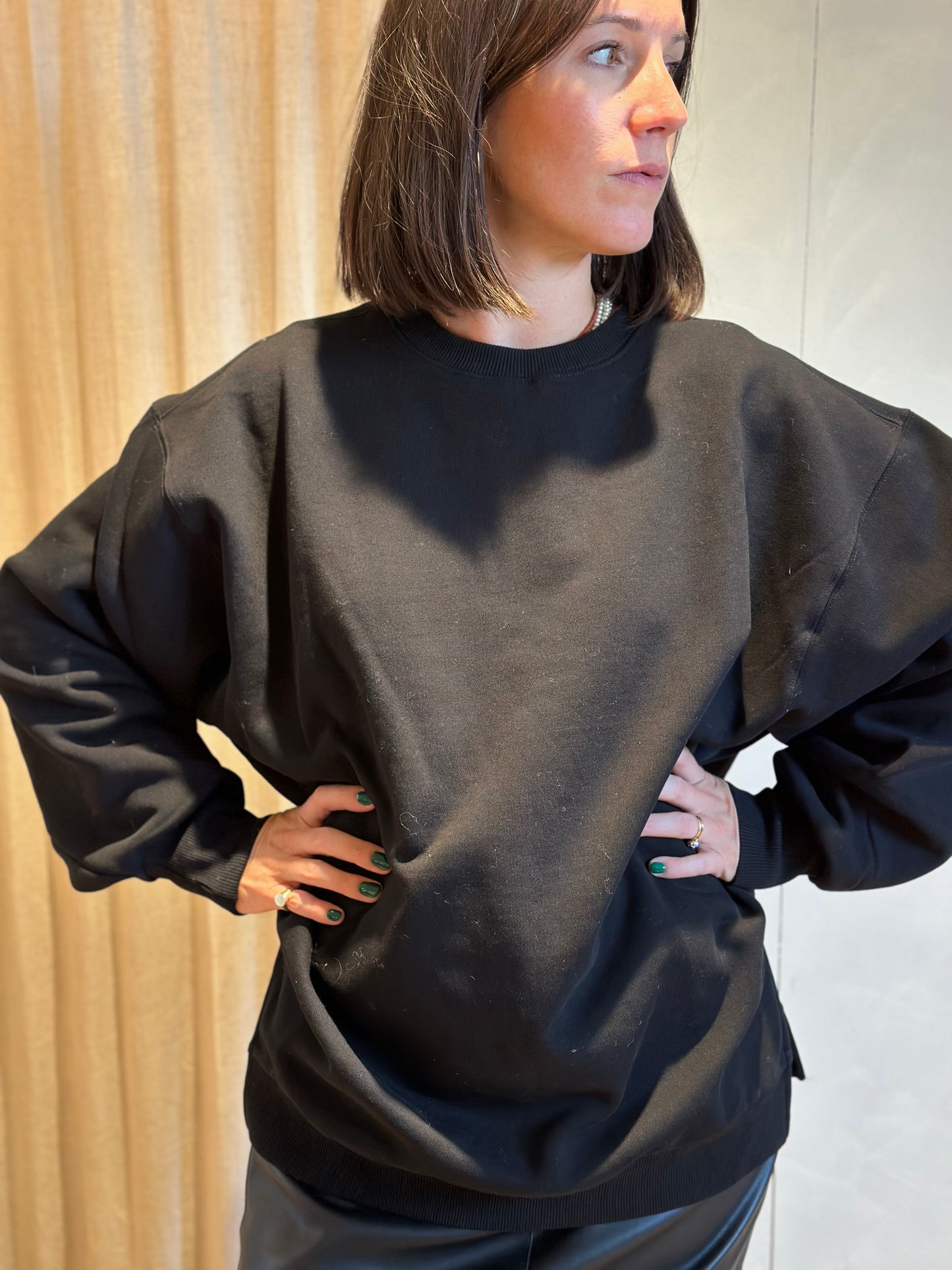 Relaxed sweater - black