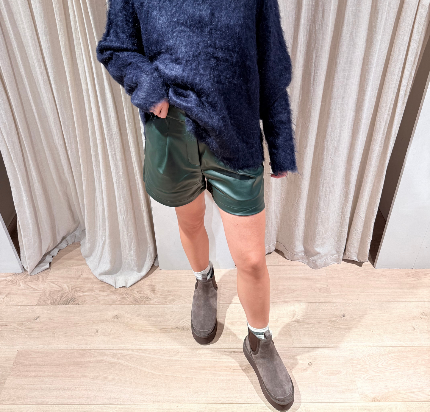 Silvia short pu - pine