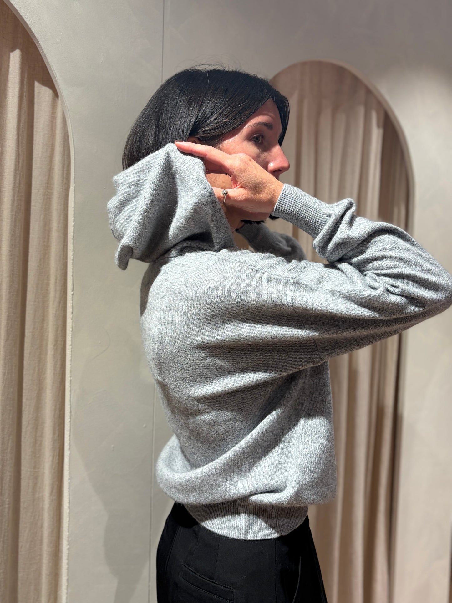 Hoody Pueblo - pearl grey