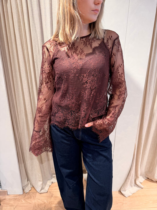 Marielle Willah Lace blouse