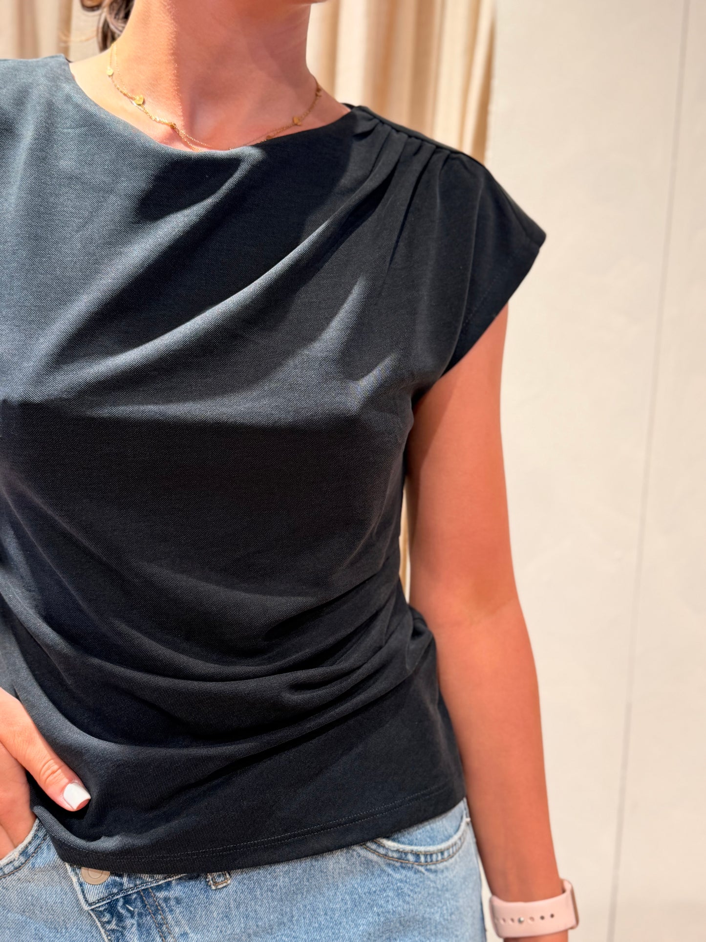 Banky-M bosko luxe-t-shirt