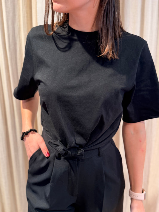 T-shirt Domenica black