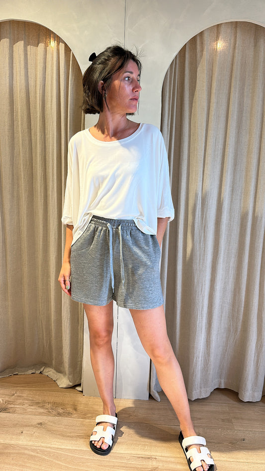 Jaxi Hope - short grey