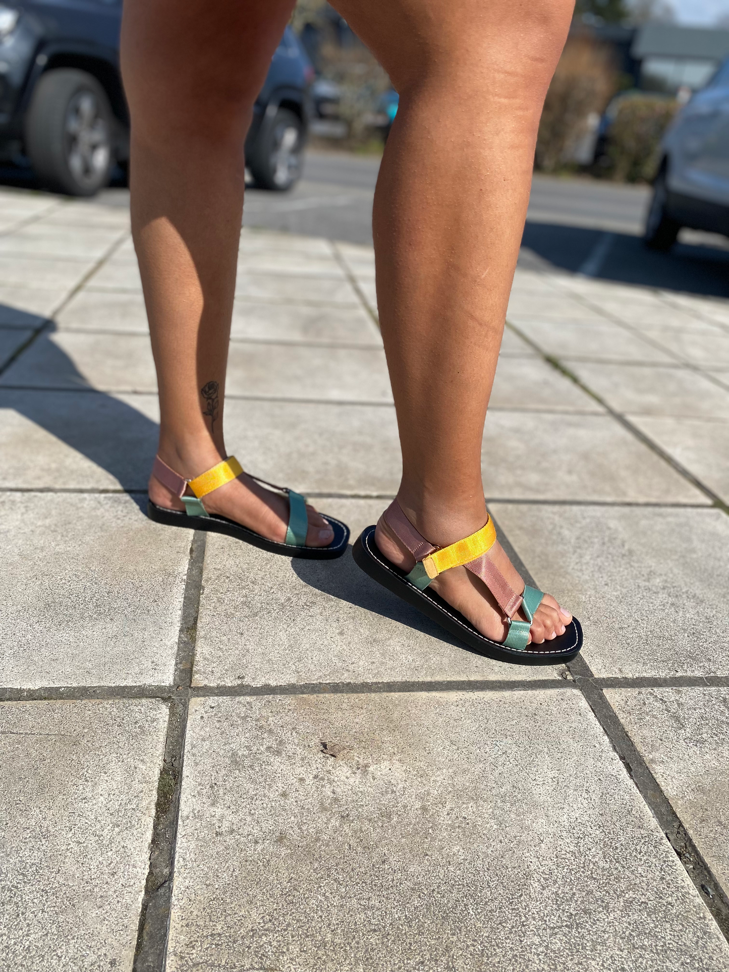 Sandales jaune/rose
